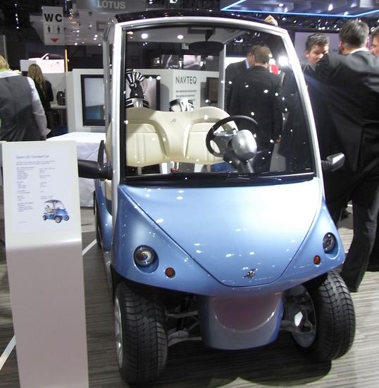 Garia Golf Car als Straßenfahrzeug
Bei Valmet in Finnland wird unter anderem eine straßentaugliche Version des Garia Golf Car gefertigt.